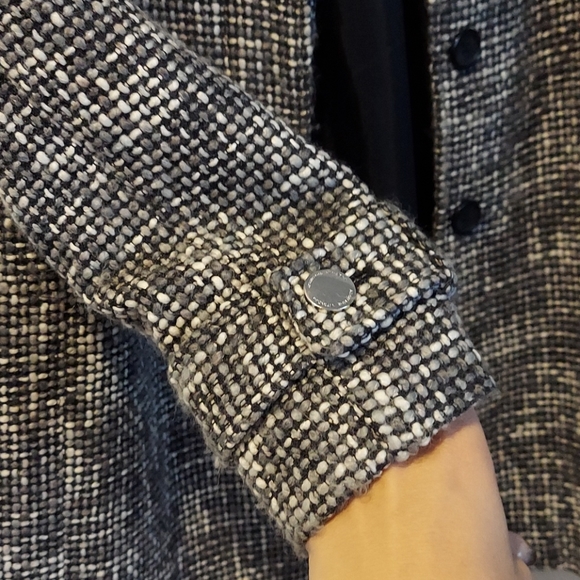 Adrienne Vittadini Wool Overcoat 6 - Picture 4 of 5